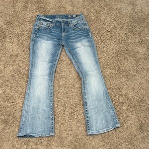 Women’s Miss Me jeans